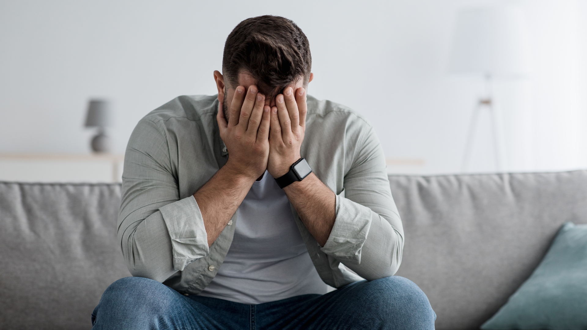 Surviving a Breakup: Let go of the past and move forward
